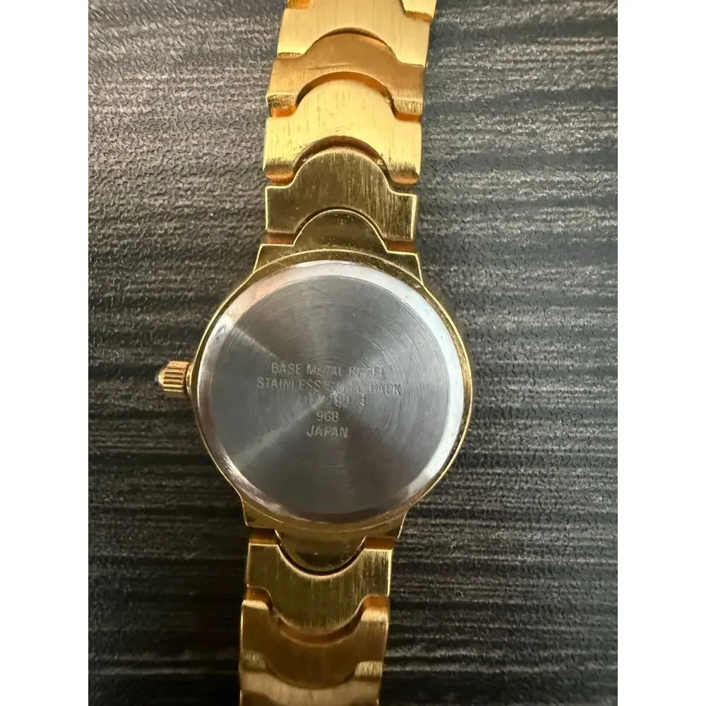 6/$25 Vintage Anne Klein Gold-Tone Quartz Watch- NEEDS BATTERY